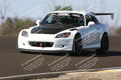 media/Oct-05-2025-Speed Ventures (Sun) [[aa9b841edf]]/Orange/Session 2 (Turn 2)/